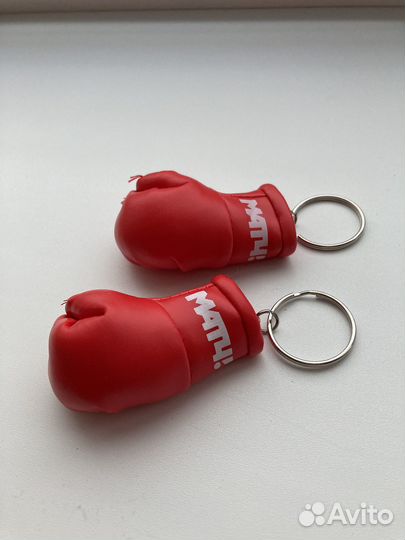 Брелок Матч тв боксерская перчатка