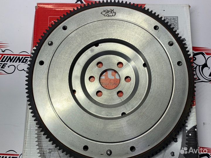 Маховик облегченный ваз 2110 4.3 кг