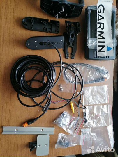 Эхолот Garmin Striker Vivid 7sv с датчиком GT 52