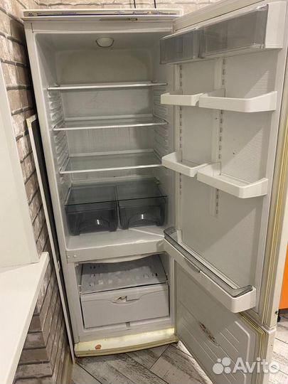 Холодильник