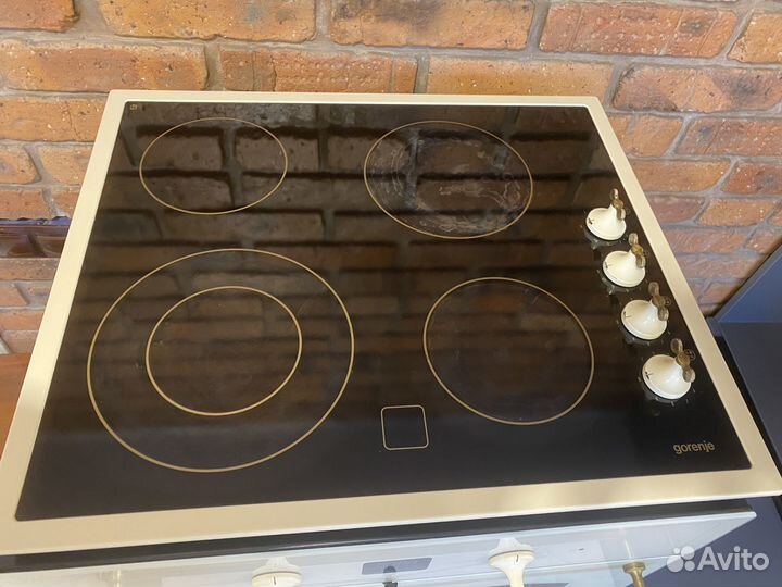 Варочная панель и духовой шкаф Gorenje в ретро сти