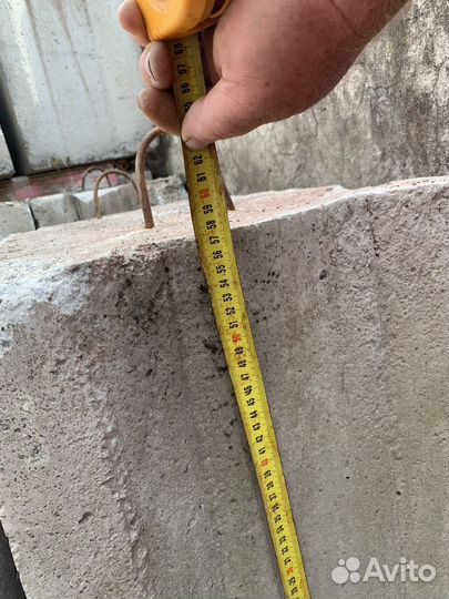 Фундаментный блок