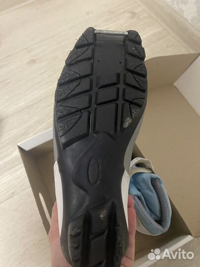 Лыжные ботинки женские