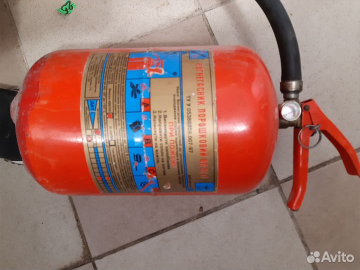 Продам огнетушители