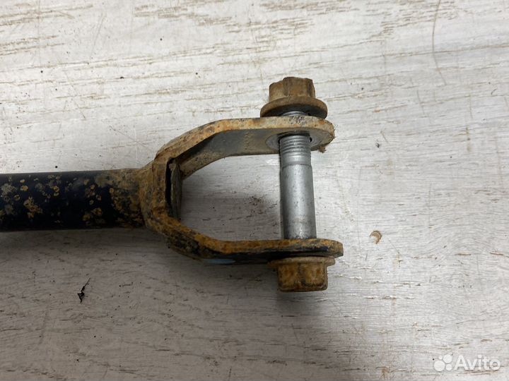 Infiniti Qx70 Тяга задняя