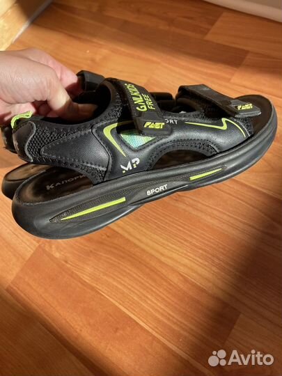 Сандалии для мальчика 37