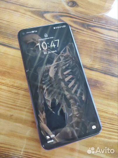 Телефон Huawei nova 5T
