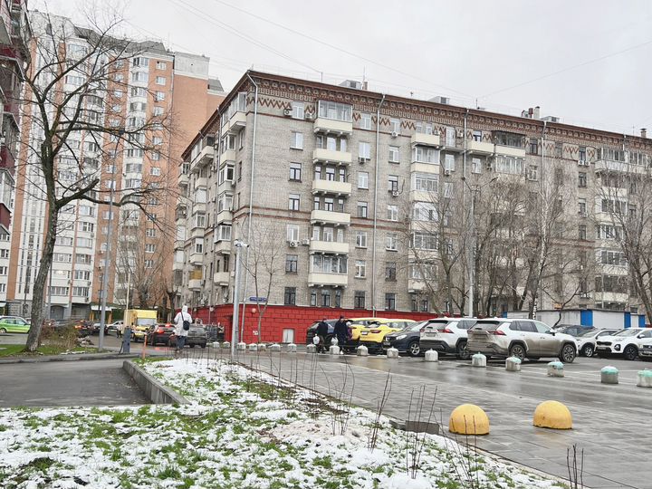 Квартира-студия, 11,5 м², 1/8 эт.