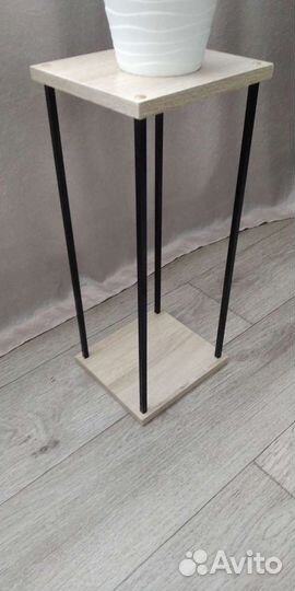 Подставка под цветы