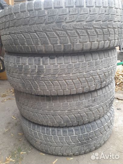 Dunlop Grandtrek SJ6 225/65 R17