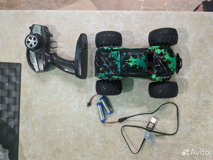 Машинка на радиоуправлении Bezgar TM201