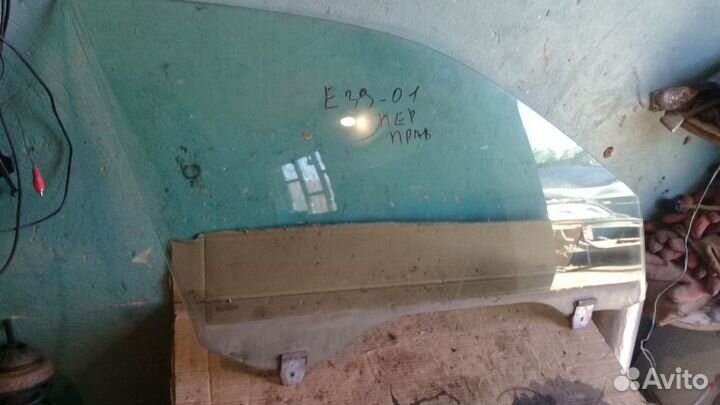 Стекло передний двери BMW E39-бмв Е39