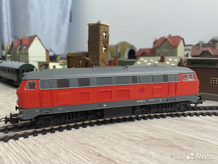 Модель тепловоза Piko BR218