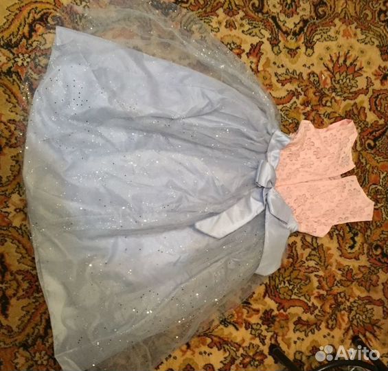 Праздничное платье для девочки