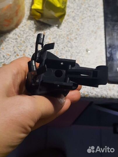 Держатель для телефона в машину