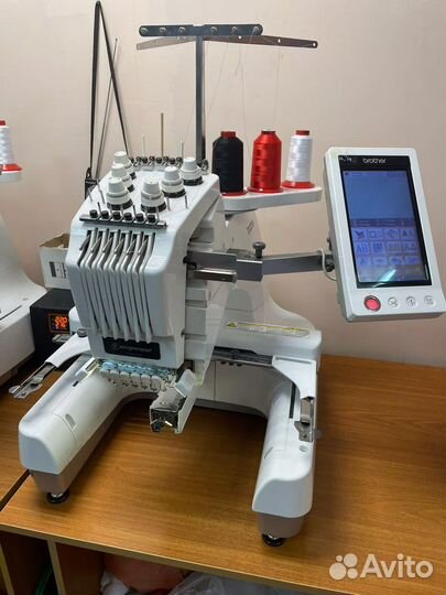 Вышивальная машина Brother PR-650e
