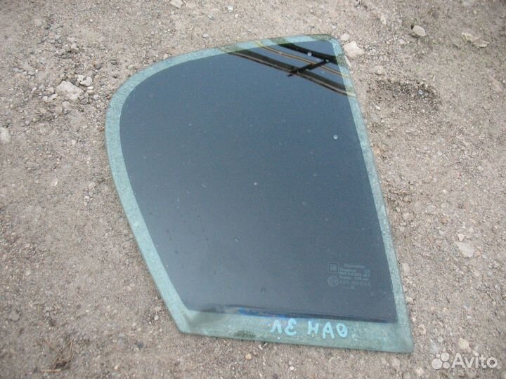 Стекло заднее седан левое/правое Opel Astra H