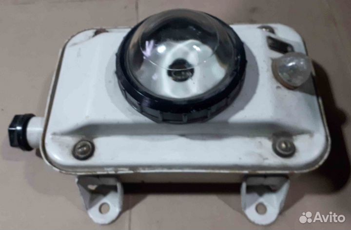 Светильник Сс-621А-01 судовой аварийный