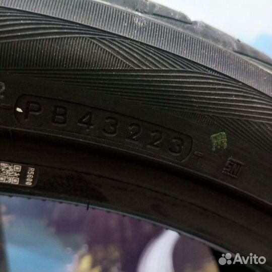 Yokohama Advan Sport V105S 225/50 R18 95