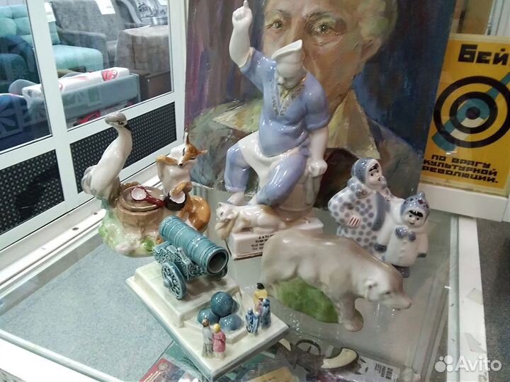 Фарфоровые статуэтки