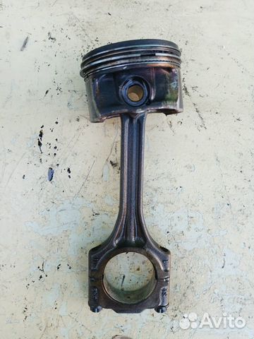 Поршень с шатуном 71мм. STD Skoda Yeti 2012 cbzb