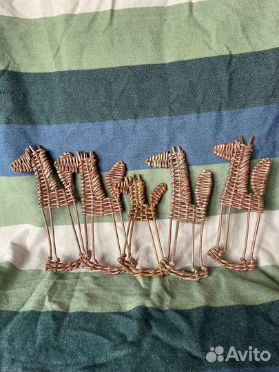 Плетеные игрушки, лошадки