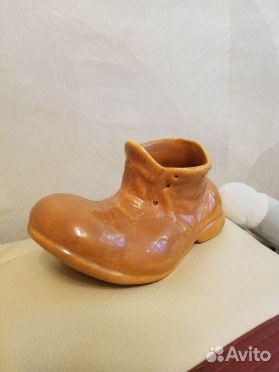 Керамический Башмак стутуэтка-пепельница СССР 70г