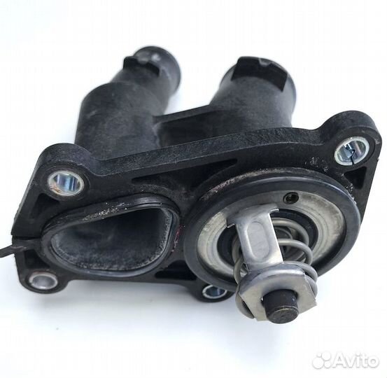 Корпус термостата Форд Фьюжен 2008г 1.6л 74кВт