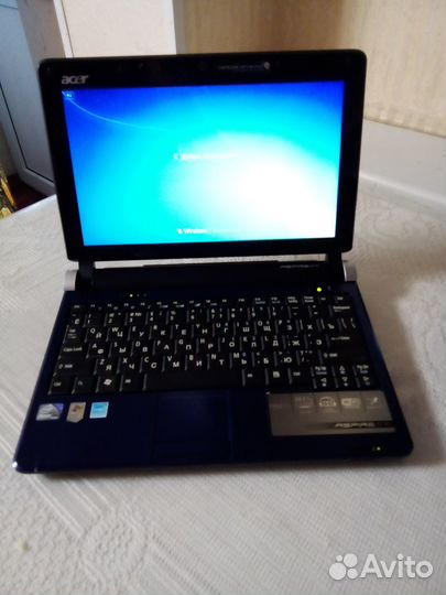 Нетбук Acer Aspire One KAV60