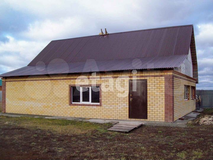 Дом 92,5 м² на участке 16,3 сот.