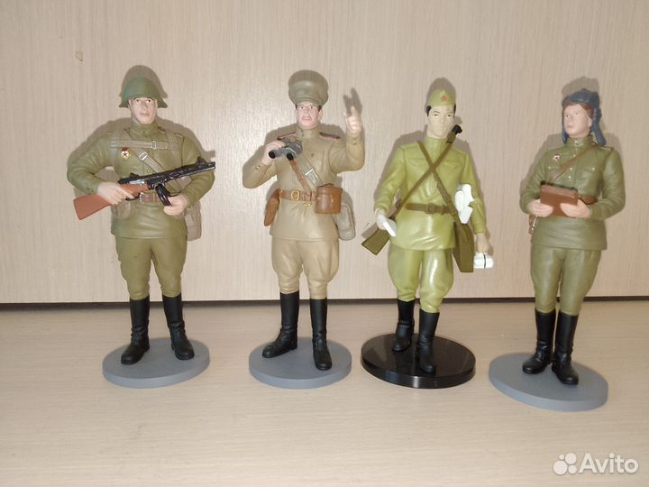 Фигурка от танка Т-34-85