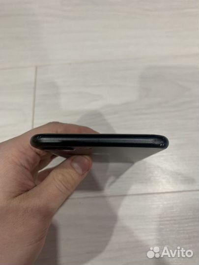 Телефон iPhone 7 plus 32 gb