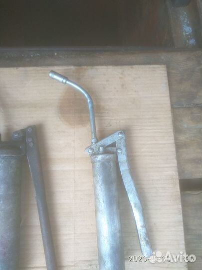 Шприц, пистолет для смазки