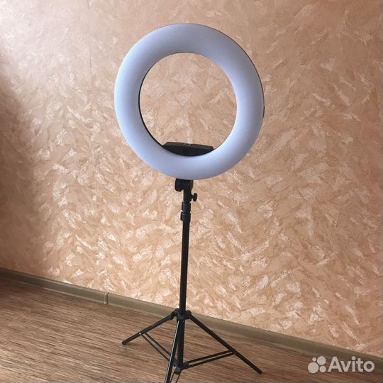 Лампа кольцевая FS-480. Свет для съемки