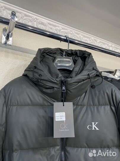 Зимние куртки Calvin Klein