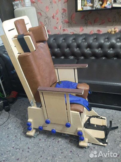 Детский инвалидный стул