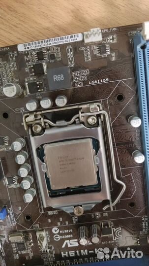 Материнская плата с процессором