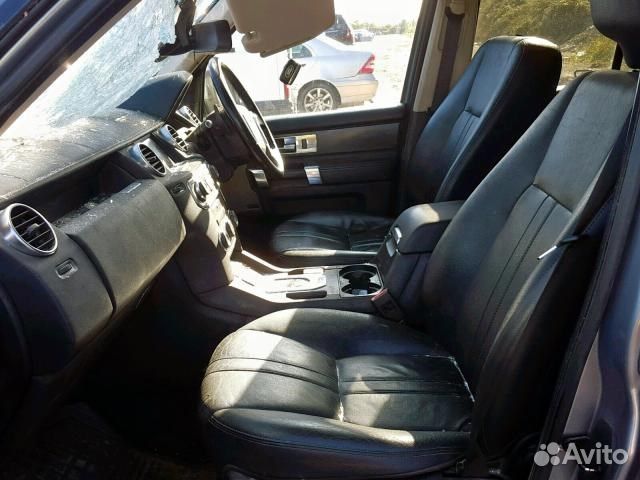 Разбор на запчасти Land Rover Discovery 4