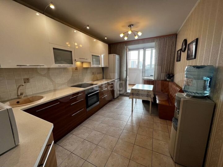 2-к. квартира, 68,1 м², 12/16 эт.