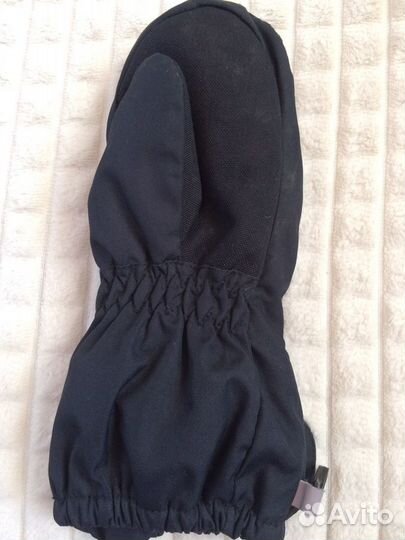 Отдам Варежку lassi 1 шт, на 1 годик