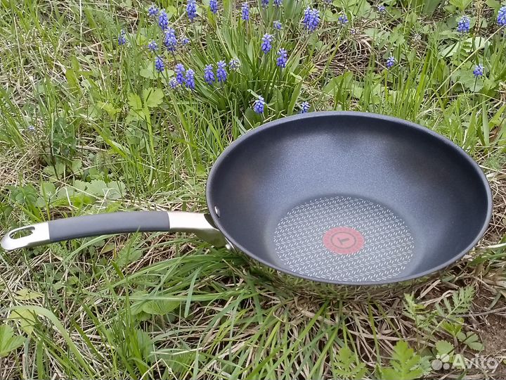 Сковорода-вок Tefal Illico 28 см