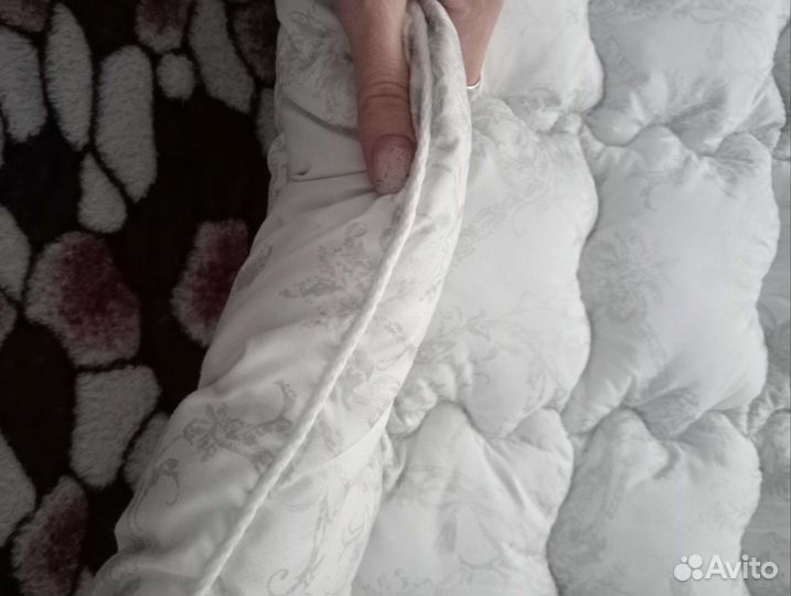Детское одеяло в кроватку
