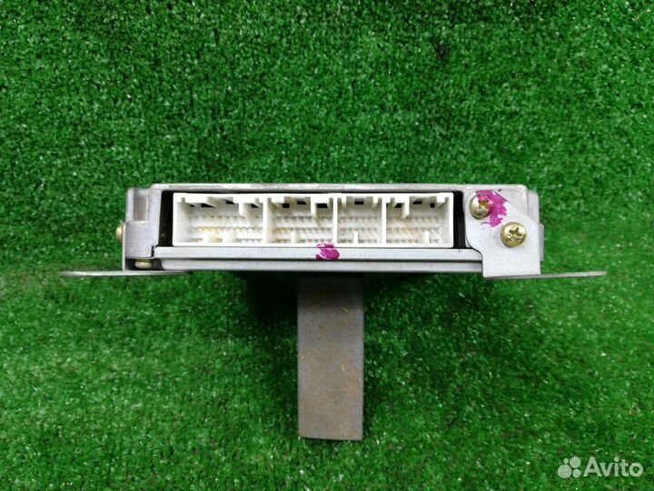 Блок управления двигателем Mazda 323 BJ ZL2818881B