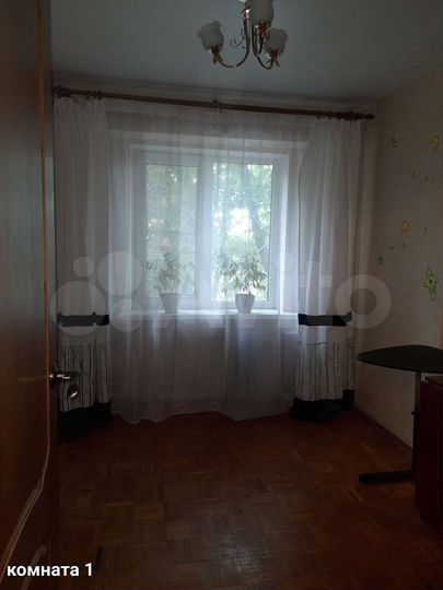 4-к. квартира, 60 м², 2/5 эт.