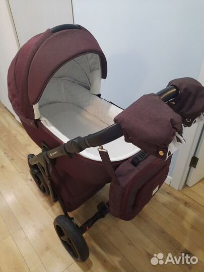 Детская коляска 3 в 1