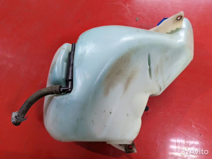 Бачок омывателя Audi A6 C5