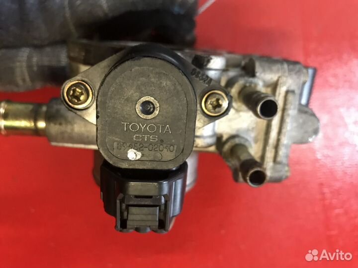 Дроссельная заслонка Toyota Corolla 120 4ZZ vvti