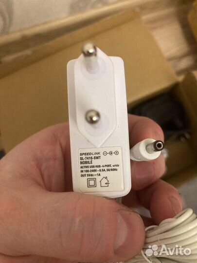 Блоки питания/зарядка/адаптер