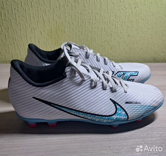 Футбольные бутсы nike mercurial