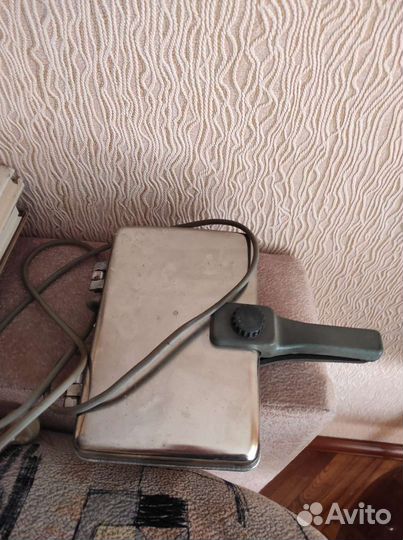 Электрическая вафельница СССР